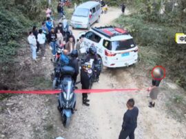 中国観光地でまさかの通行料徴収！「私の道」と主張する女性、警察に拘束