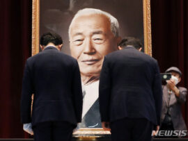 ハン・ガン氏ノーベル賞受賞：韓国文学の輝きと自由の土壌