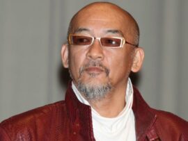 松山千春、狭心症手術からの復帰と歌声への不安：家族の支えと復活への道のり