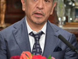 松本人志氏、週刊文春への訴訟取り下げ　性的行為巡る報道で