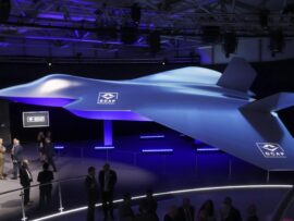 英、日伊と戦闘機共同開発を続行　労働党政権の見直し対象