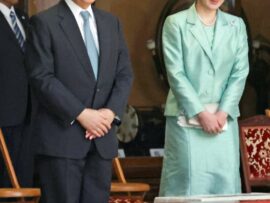 愛子さまと天皇陛下の温かい絆：雅楽演奏会で見せた優しい笑顔