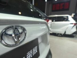 中国EVの躍進、トヨタ・BMW苦戦！海外自動車メーカーの苦境