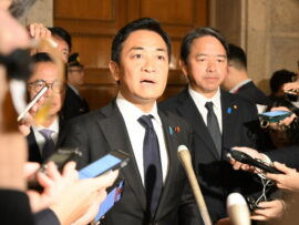 玉木雄一郎代表、不倫問題で進退窮まるも榛葉幹事長は続投要請：国民民主党の今後を占う