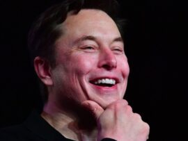 ドージコイン価格急騰！トランプ氏勝利でビットコインも8万ドル突破！仮想通貨市場に激震