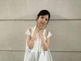 乃木坂46筒井あやめ、肩出しニット＆メガネ姿で大人の魅力炸裂！インスタ自撮り写真にファン歓喜