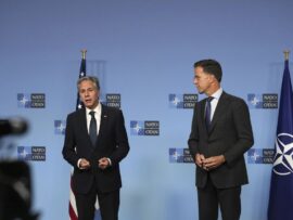 ウクライナ支援強化へ　ブリンケン米国務長官、NATOと連携深化を表明