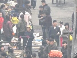 北朝鮮「貨幣交換」の噂で市場混乱！買い占め騒動の真相とは？