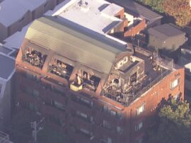 猪口邦子議員の自宅で火事2人死亡　夫の猪口孝東大名誉教授と30代長女の安否不明
