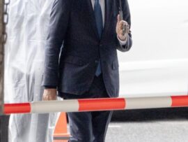 兵庫県知事選：斎藤氏再選の裏側、SNSと旧統一教会の影響は？