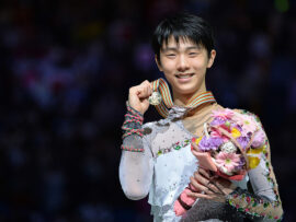 羽生結弦グッズ転売の実態：300万円荒稼ぎの闇に迫る