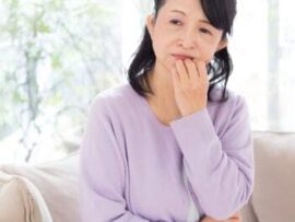 日本女性の無子化：高まる未婚率と経済的不安の影