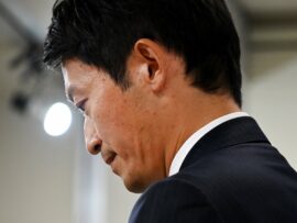 兵庫県知事 斎藤元彦氏、公選法違反で刑事告発の波紋