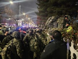 韓国大統領、「非常戒厳の解除」を表明　国会に動員の軍は撤収