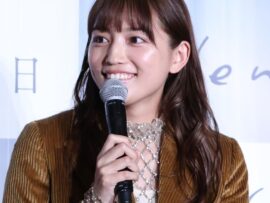 川口春奈、CM女王2連覇達成！本田翼は圏外…その理由とは？