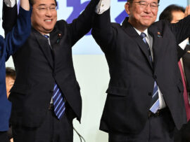 ついに“復権”に動き出した「岸田前首相」　立て続けに「石破総理」と面会、主要ポストは「旧宏池会」が奪い、党内には“再登板”の声も