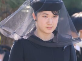 愛子さま、百合子さま斂葬の儀に喪服姿で参列　英国テイストの襟元にも注目集まる