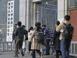 【2025年大学入学共通テスト】出願者数7年ぶりに増加！情報科目導入で受験生49万5千人超え