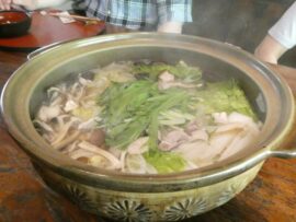 美山ゆるりの絶品鶏塩鍋：京都の秘境で味わう滋味深い一品