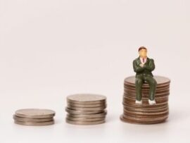 50代・60代のための新NISA活用術：賢く老後資金を増やすための投資戦略