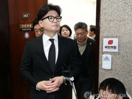 韓国与党代表「尹大統領の退陣推進」　職務から事実上除外