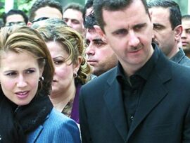 シリアのアサド大統領、モスクワへ　緊迫の脱出劇と今後の行方
