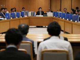 兵庫県議会調査特別委委員、YouTube動画15件の削除請求　斎藤知事巡る「デマ動画」で名誉毀損