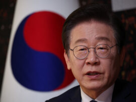 韓国野党主導で来年度予算案が可決、経済への影響は？