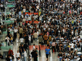 中国、個人年金制度を全国展開へ 高齢化社会への対応強化