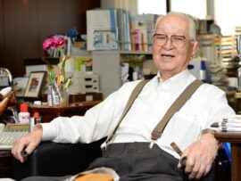 【渡辺恒雄氏死去】読売新聞を率いた巨人、その功績と今後のメディア展望