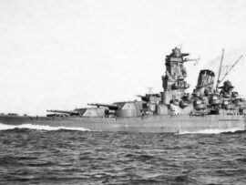 戦艦大和の最期：若き少佐と妻の悲劇、そして乗組員の真実
