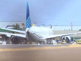ハワイ行きユナイテッド航空機で衝撃の発見！車輪格納部に遺体
