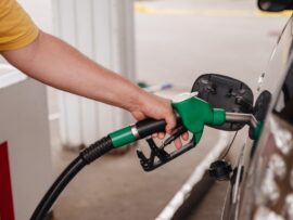 ガソリン価格高騰！家計への影響は？節約術も伝授！
