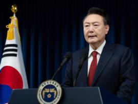 韓国・尹大統領、3度目の出頭要請にも応じず　逮捕状請求に注目