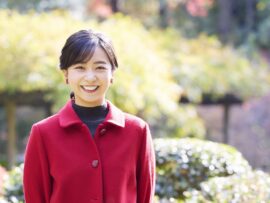 佳子さま、30歳のお誕生日！華やかな赤のコートで魅せる大人の魅力と揺るぎない公務への献身