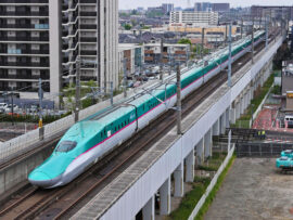 東北新幹線「はやぶさ・こまち45号」車両点検で一時運転見合わせ、大晦日の深夜に一時騒然