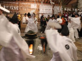 伝統を受け継ぎ、進化する霜月祭：長野県飯田市上村の挑戦
