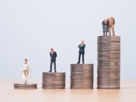 60代で2000万円貯金！？老後資金のリアルな実態と賢い貯蓄術