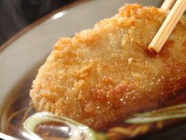 75歳、年末の交通誘導…現役時代の後悔が生む「低年金」の現実