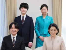 秋篠宮家の半蔵門使用：皇室の伝統と変化