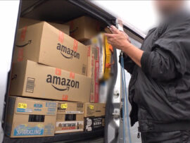 Amazon配達ドライバーの過酷な実態：1時間に30個配達、長時間労働の実情を追う