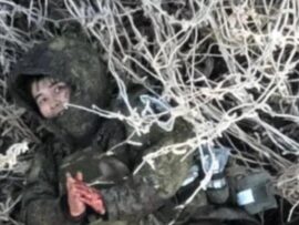 ウクライナ紛争：クルスクで北朝鮮兵が誤射？ロシア兵3名死亡か