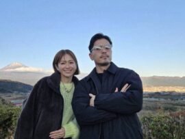 畑野ひろ子さん、鈴木啓太氏との夫婦ショットで新年の挨拶！変わらぬ美しさにファン歓喜
