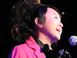 さくらまや、おばさん発言に神対応！大人の魅力でファン魅了