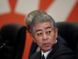 岩屋毅外相、トランプ大統領就任式に出席へ：日米関係強化に向けた地ならし