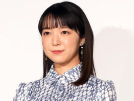 上白石萌音さん、母校・実践学園での感動の卒業式答辞が「アド街ック天国」で公開！その完成度の高さにスタジオ騒然