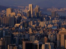 韓国大卒初任給、500万円突破！日韓比較で驚きの事実が明らかに