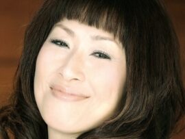 矢野顕子と角野隼斗、まるで祖孫のような仲良しツーショット！ニューヨークで温かいお見送り