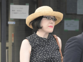 小室佳代さん、自伝エッセイ『ブランニューデイ あたらしい日』出版で波紋！批判と興味が交錯