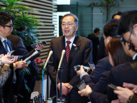 選択的夫婦別姓制度導入：石破首相と公明党、与党協議で合意も開始時期は未定